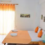 Appartement House Mantesos *