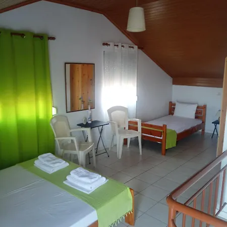 Apartment House Mantesos