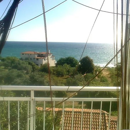 Apartment House Mantesos *