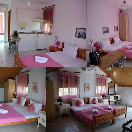 Apartment House Mantesos