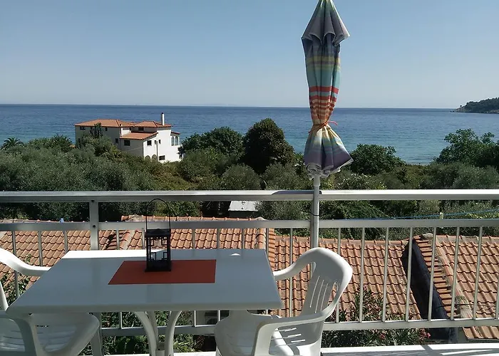 House Mantesos Daire *