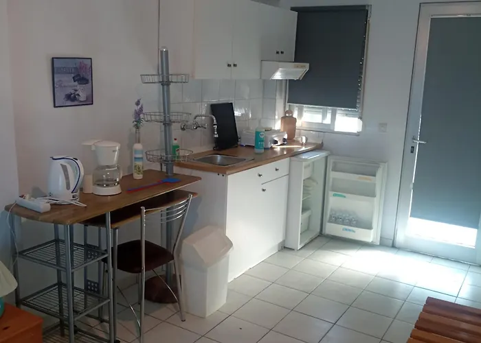 Daire House Mantesos