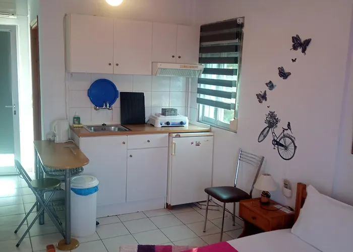 House Mantesos Daire *