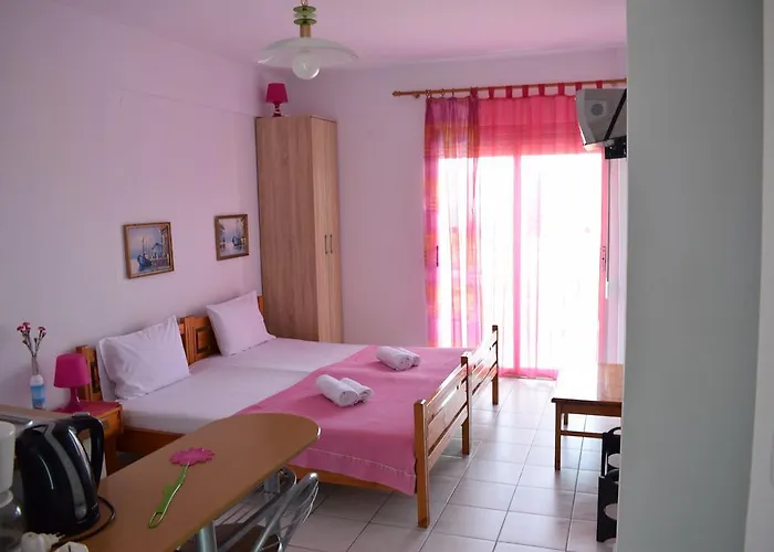 House Mantesos Koinira