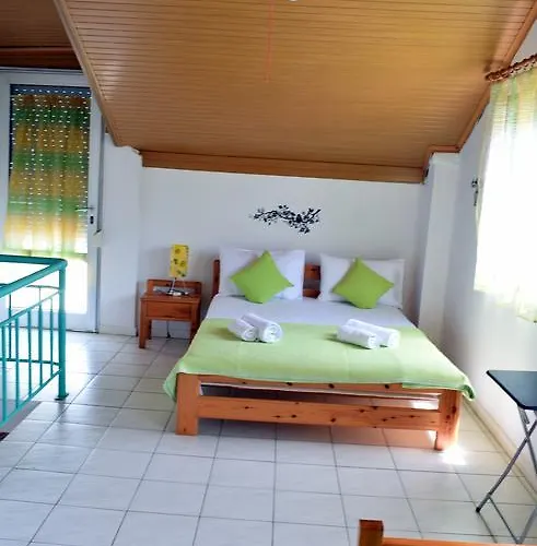 Daire House Mantesos *