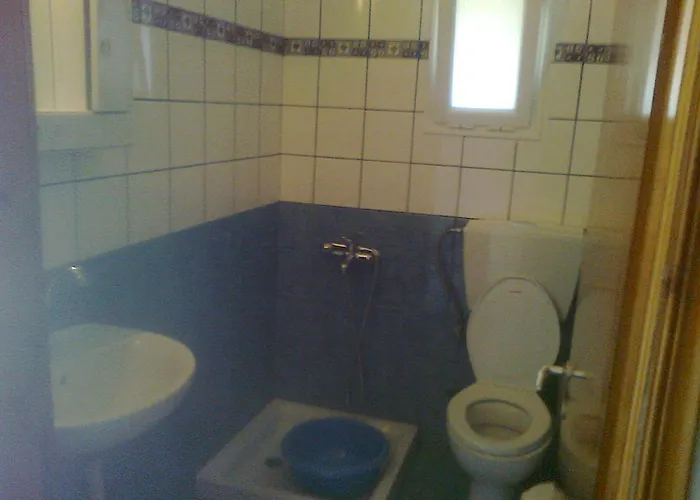 House Mantesos Koinira